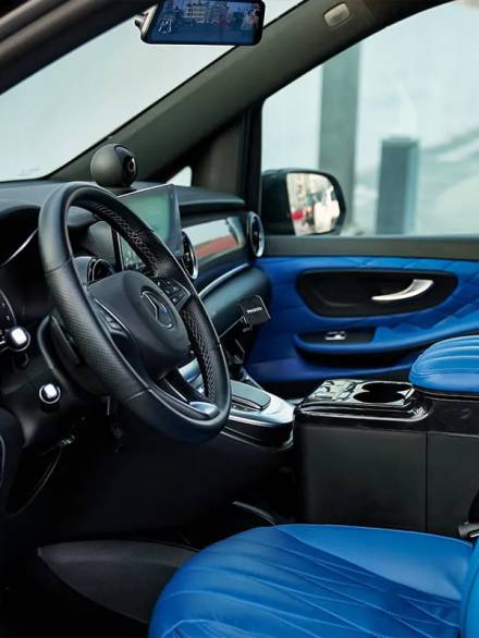 mercedes-v-class-v250-1720968040589